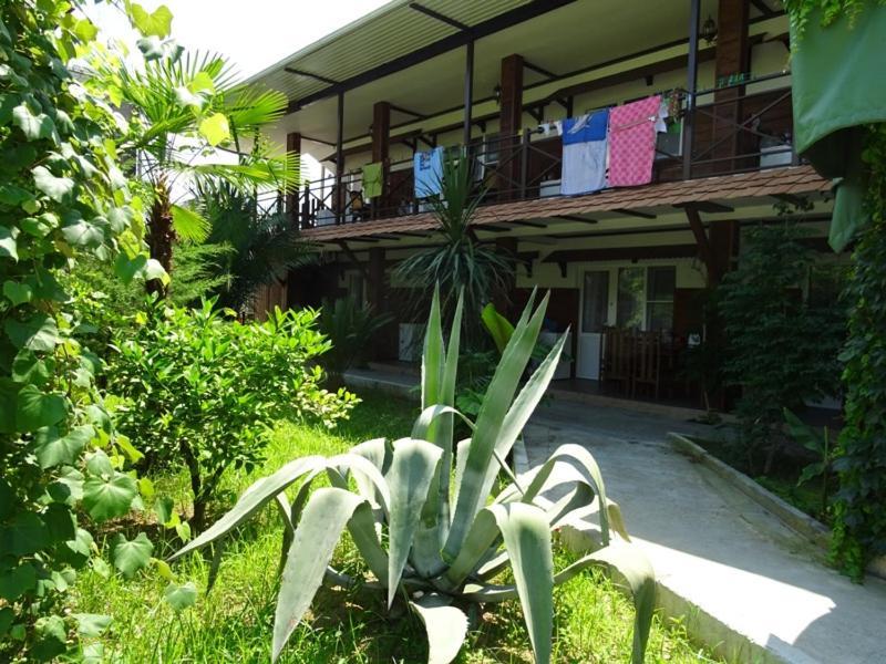 Бунгало Мини Отель, Пицунда , Лдзаа Exterior photo